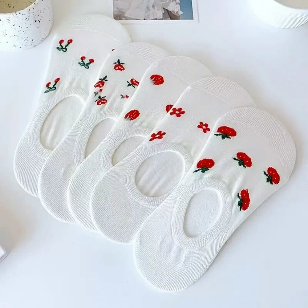 Cartoon Teddy Bear Patterned Ankle Socks Women Casual