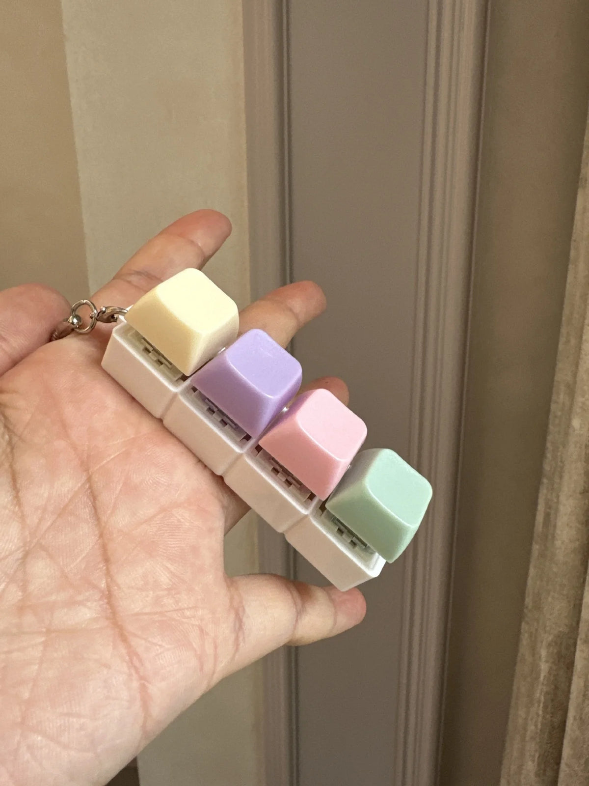 Decompression Keyboard Key Fidget Keychain Finger Pinch Toy