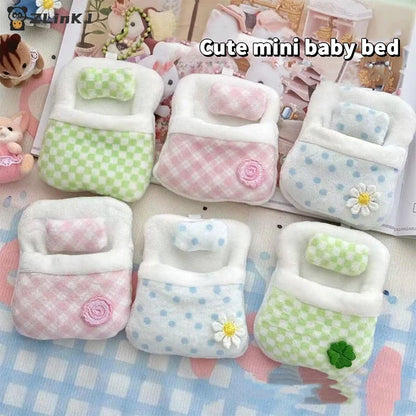 Plush Clover Mini Doll Bed Sleeping Bag Room Decor