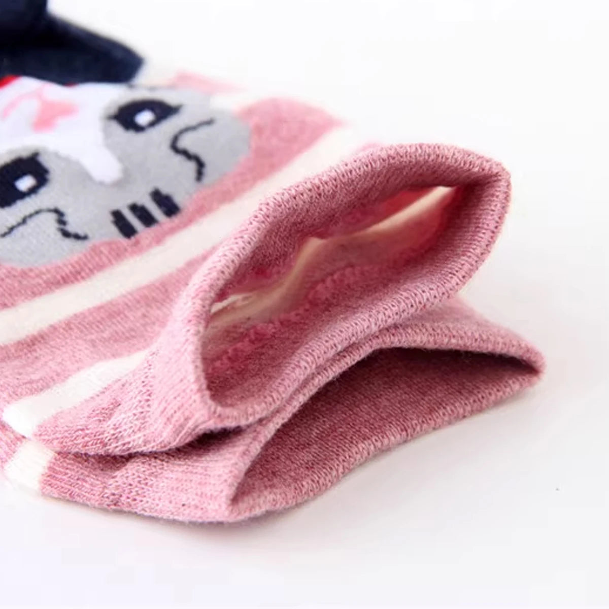 Women's Crew Socks with Cat Patterns Cute Unique Fun