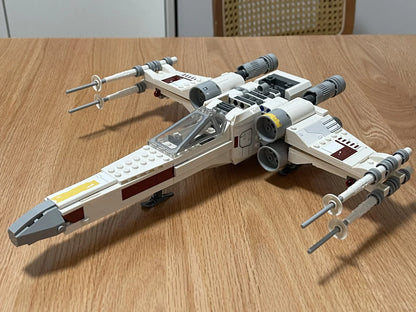 New MOC Space Battle X Spaceship Vehicle Building Blocks Model, Home Decor Ornament, Festival Gift