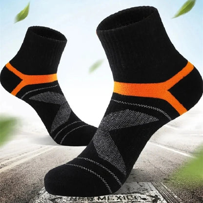 Men's Socks Hiking Black Sports Basketball Running 3 Pairs