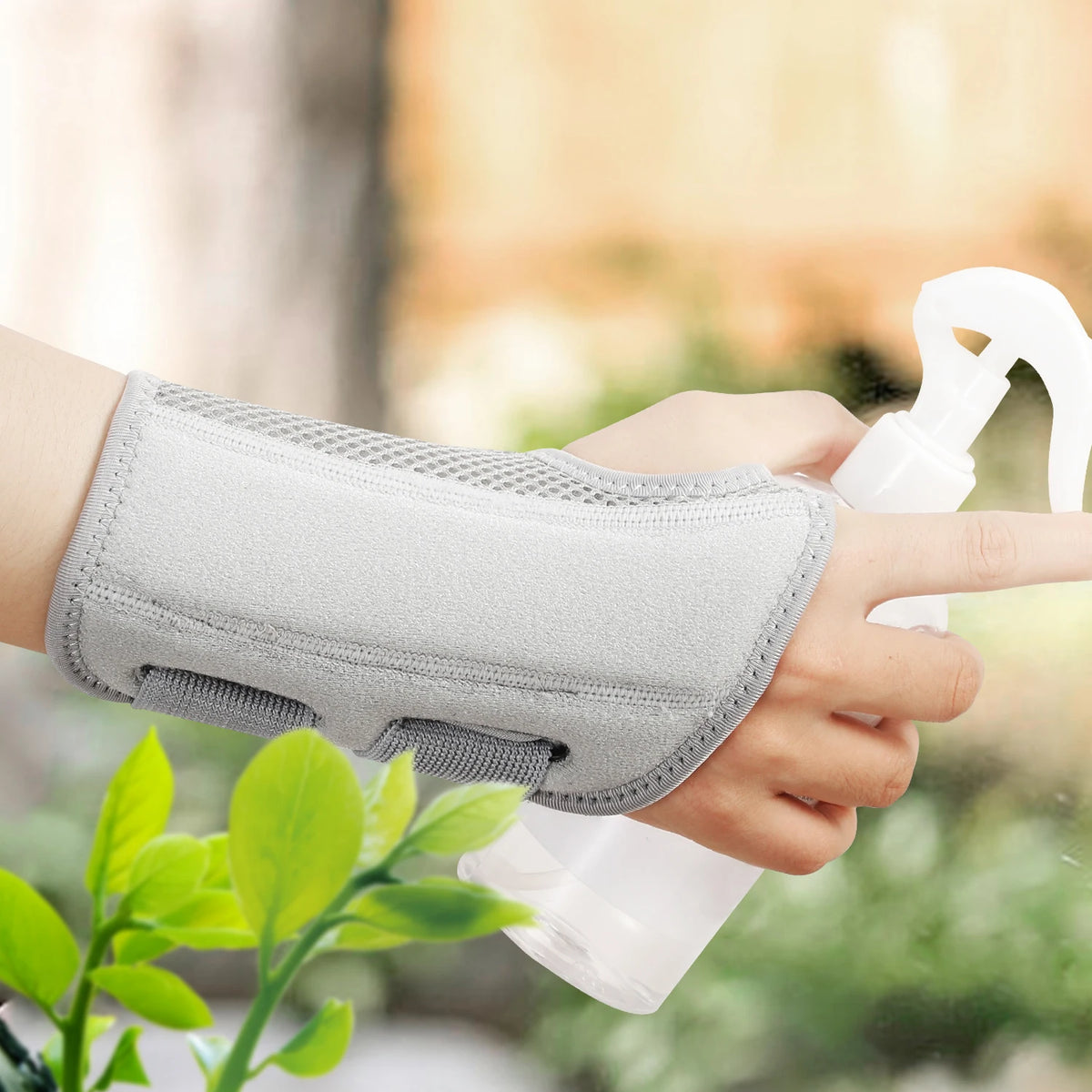 Wrist Brace for Carpal Tunnel Adjustable Hand Support Splint