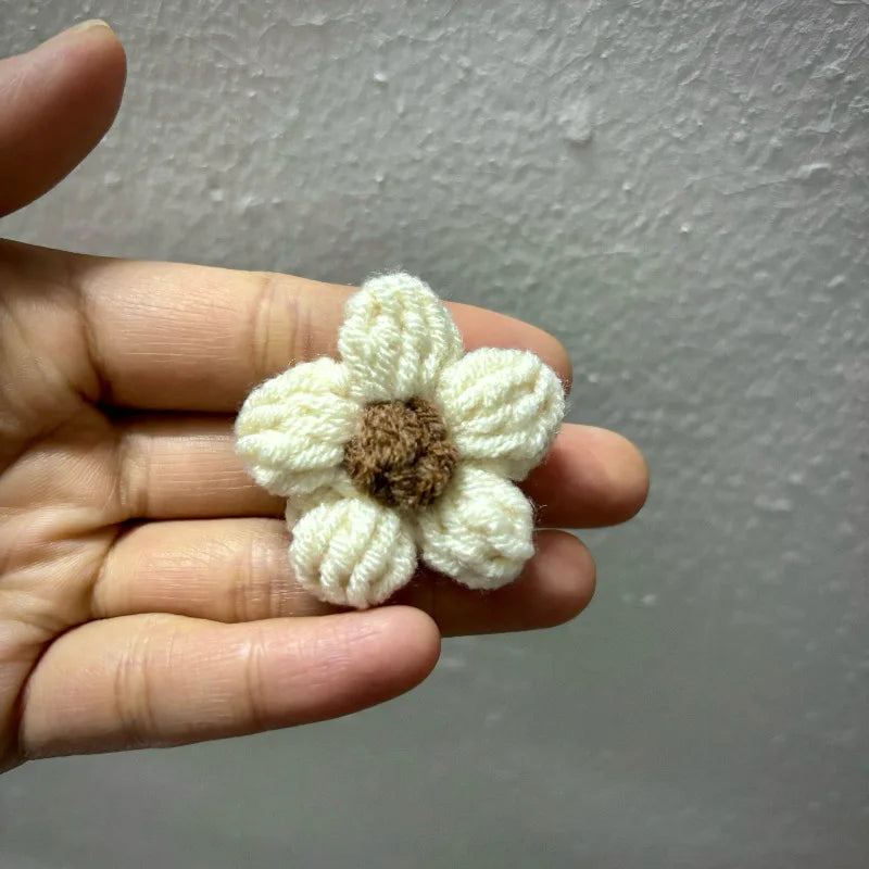 Hand Knitted Fabric Flowers DIY Sewing Craft Appliques