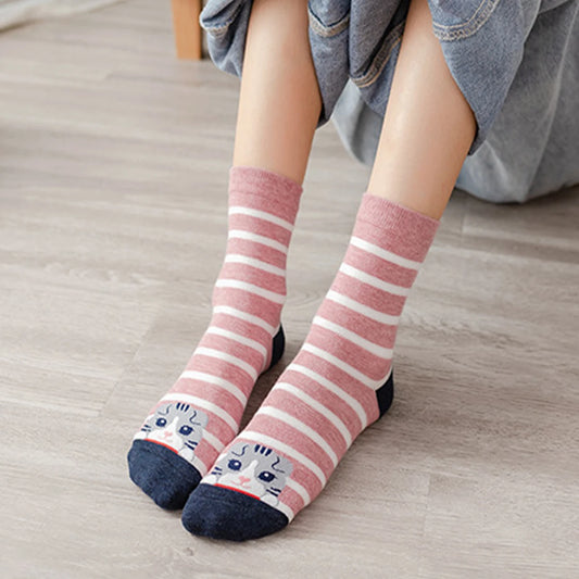 Women's Crew Socks with Cat Patterns Cute Unique Fun