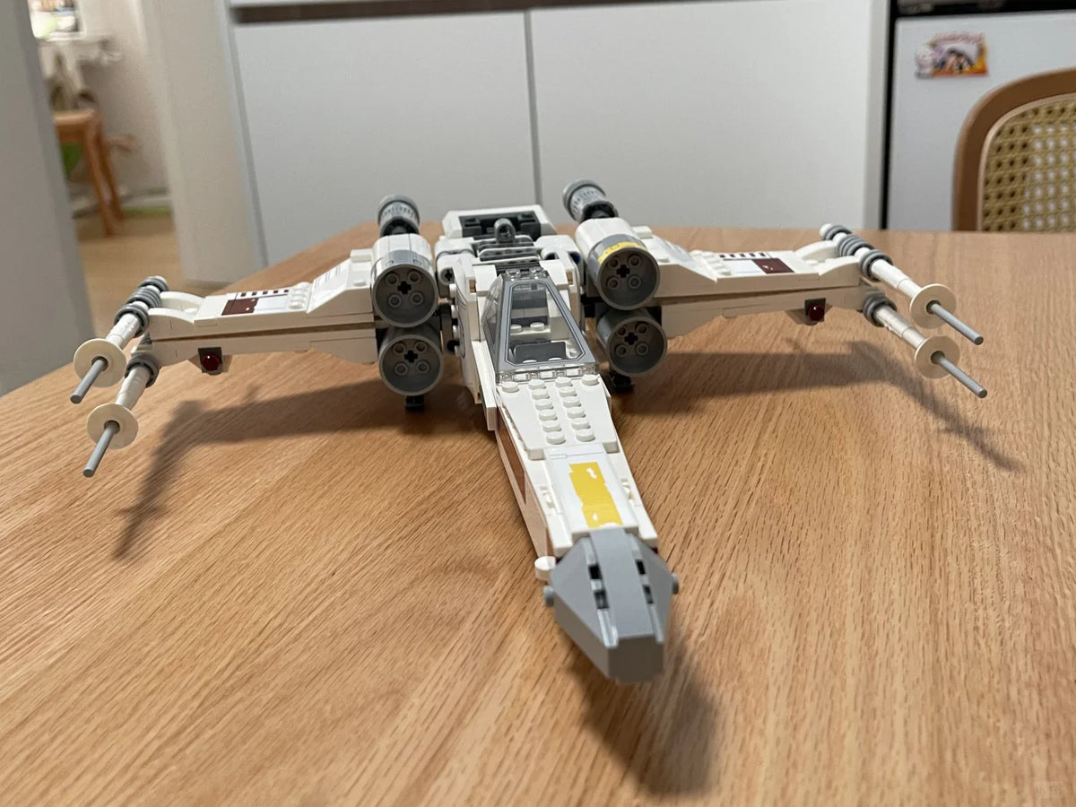 New MOC Space Battle X Spaceship Vehicle Building Blocks Model, Home Decor Ornament, Festival Gift