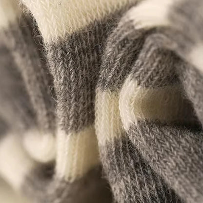 Women's Crew Socks with Cat Patterns Cute Unique Fun