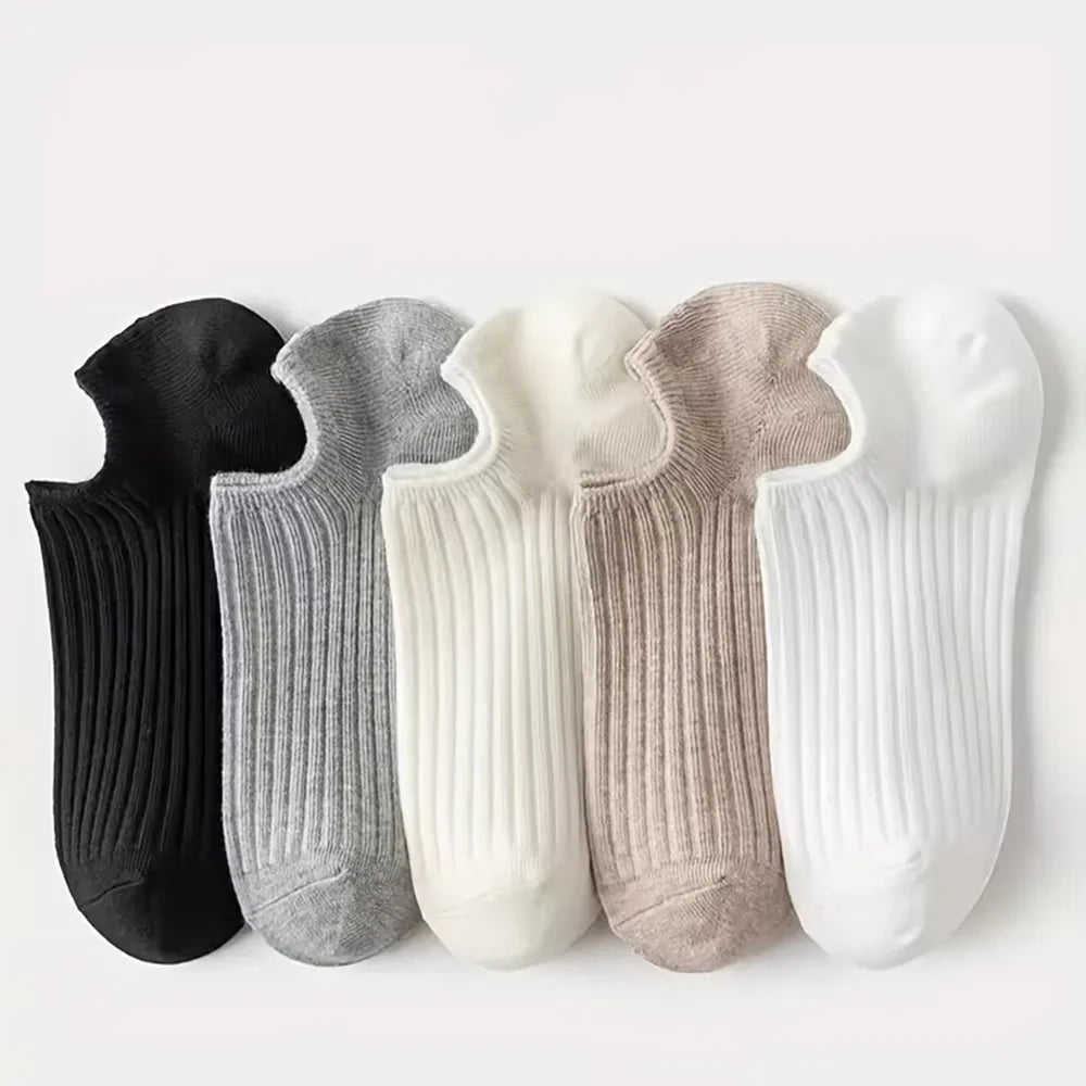 Cartoon Teddy Bear Patterned Ankle Socks Women Casual