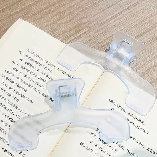 SJ1pc Simple Fixed Book Clips Memo Clip Desk Accessories Practical Note Holder Frosted Transparent Page Holder For Reading Tool