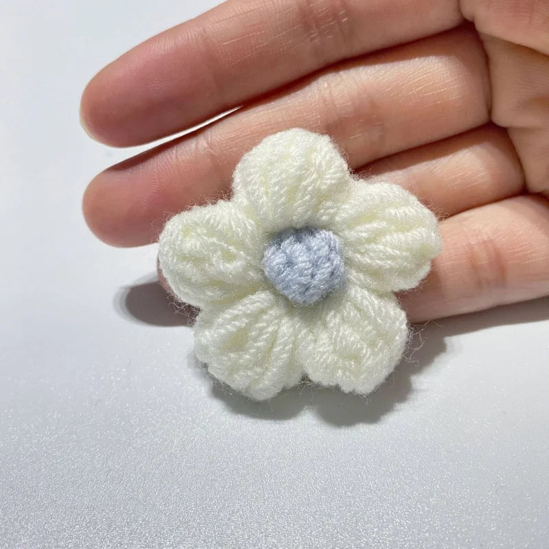Hand Knitted Fabric Flowers DIY Sewing Craft Appliques