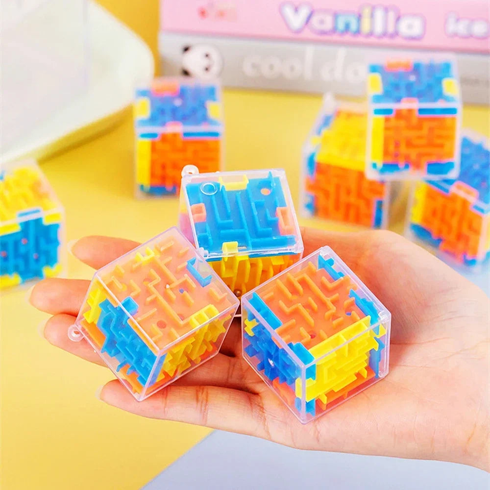 3D Maze Magic Cube Six Sided Rolling Ball Puzzle Toy