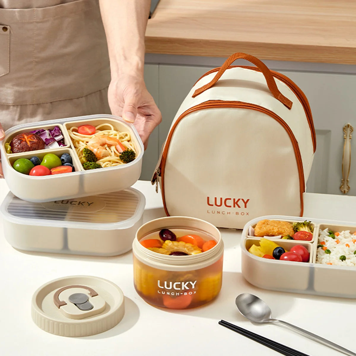 3 Grids Microwave Plastic Lunch Box Detachable Fruit Bento Box