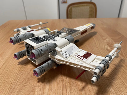 New MOC Space Battle X Spaceship Vehicle Building Blocks Model, Home Decor Ornament, Festival Gift