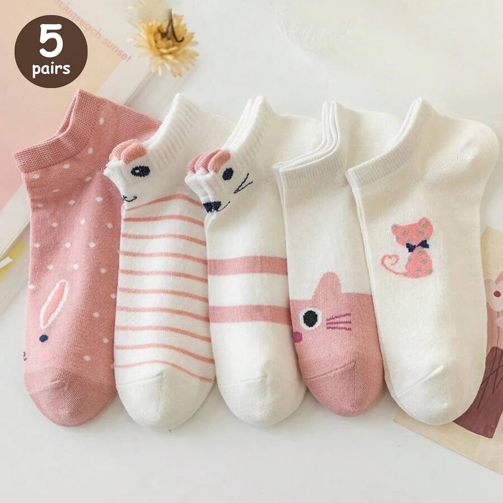 Cartoon Teddy Bear Patterned Ankle Socks Women Casual